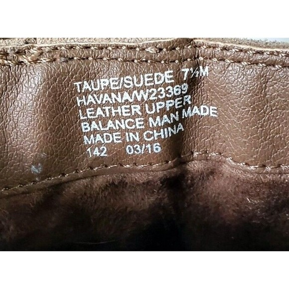 White Mountain Taupe 7.5M Booties Suede Ankle Side Zip Beaded Tassels Shoes EUC - Picture 8 of 8